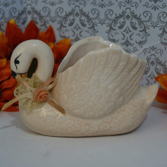 VTG 1987 Enesco Swan Planter w/ Ribbon Lace Rose Retro Style White Pink - Picture 2 of 9